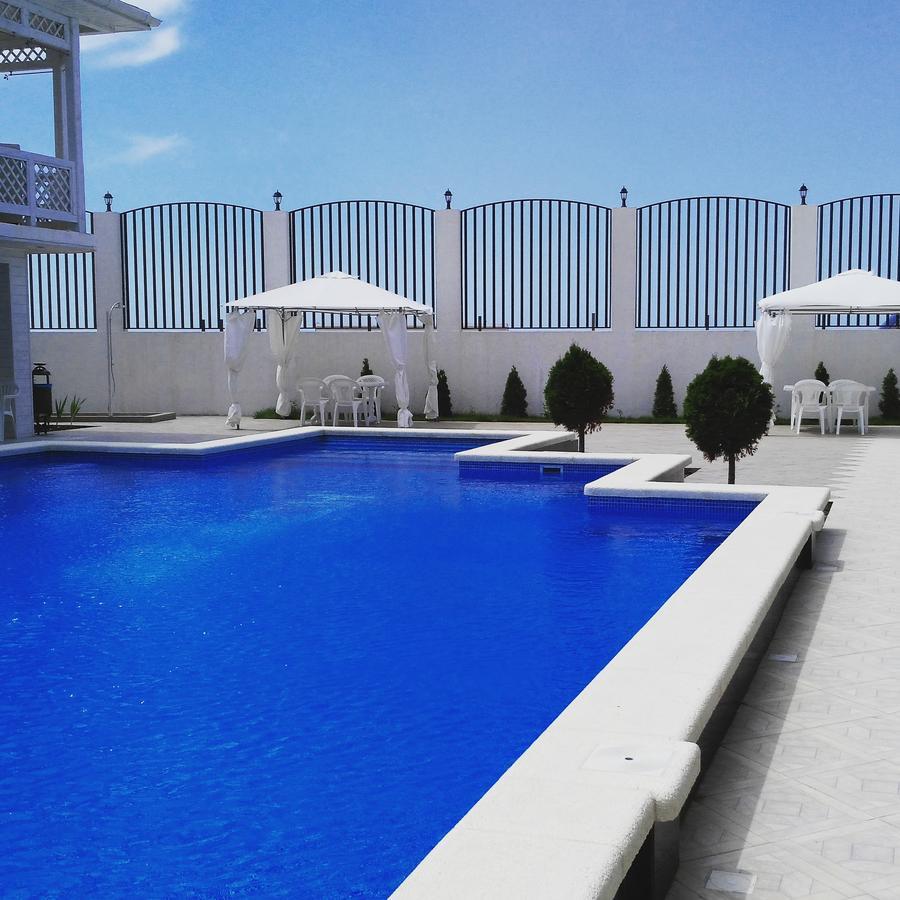 Hotel Paradise Beach Alakhadzi Ngoại thất bức ảnh